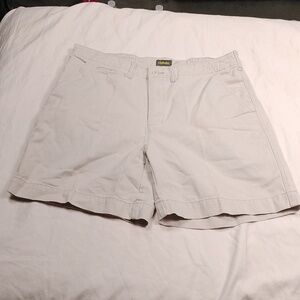 Cabela's men's beige shorts size 34x34